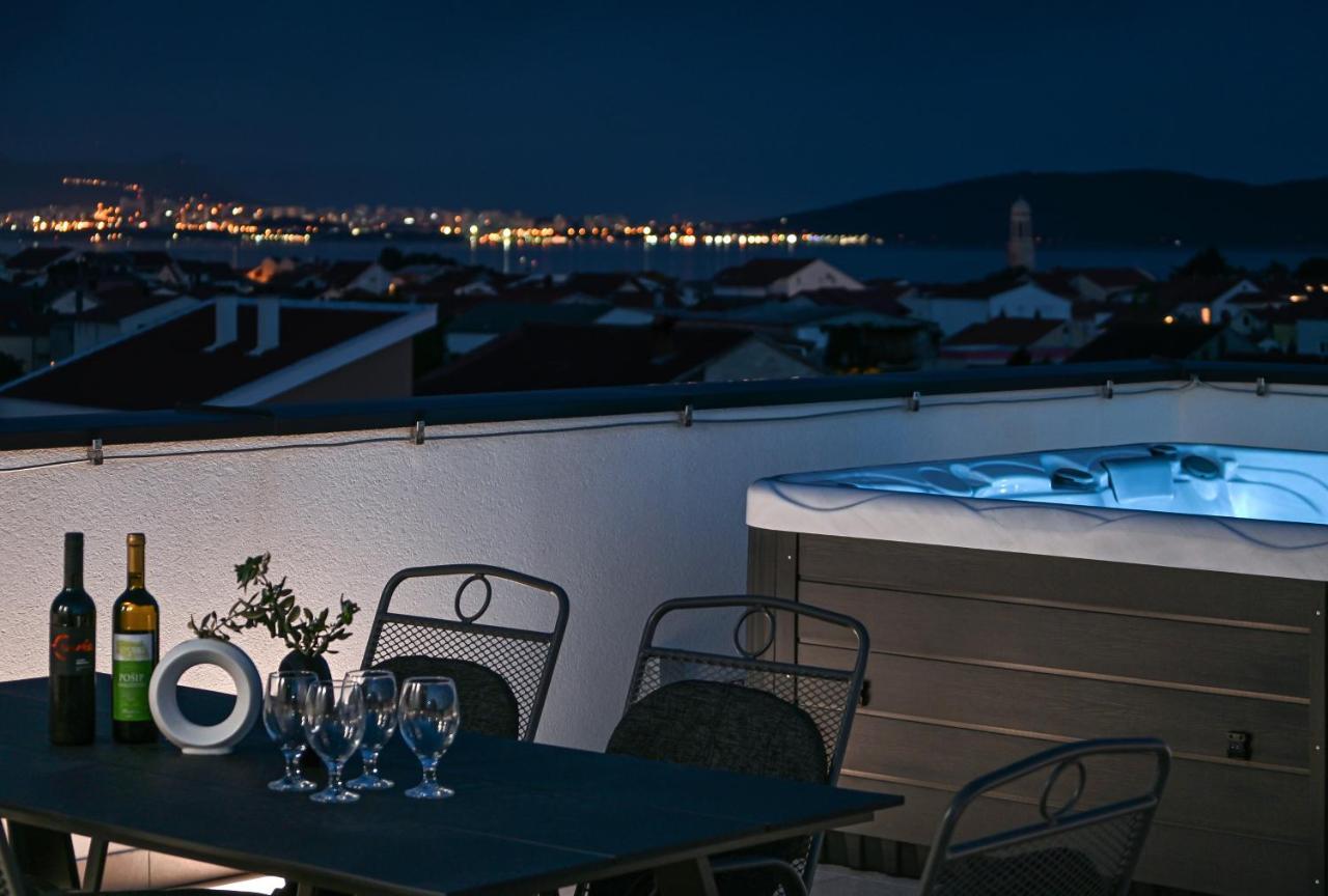 Rooftop New Castel 2023 Kaštela Eksteriør billede